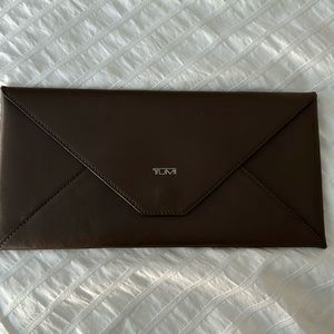 Tumi leather envelope wallet